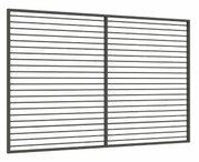 Moderner Sichtschutz aus Aluminium mit horizontalen Lamellen, seitliche Perspektive