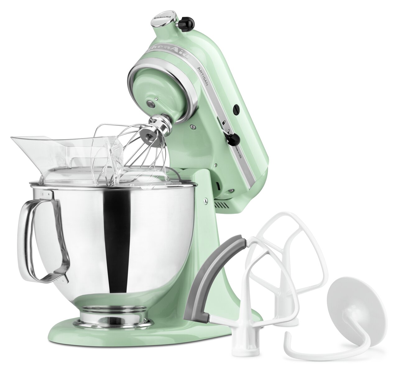 Artisan-keukenmachine in mintgroen, zijaanzicht, met mengkom en accessoires.