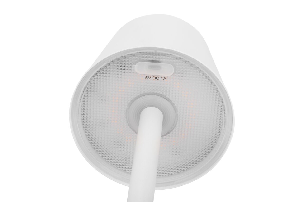 Unteransicht einer weißen Akku-Tischleuchte mit sichtbarem USB-Anschluss und Beschriftung 5V DC 1A.