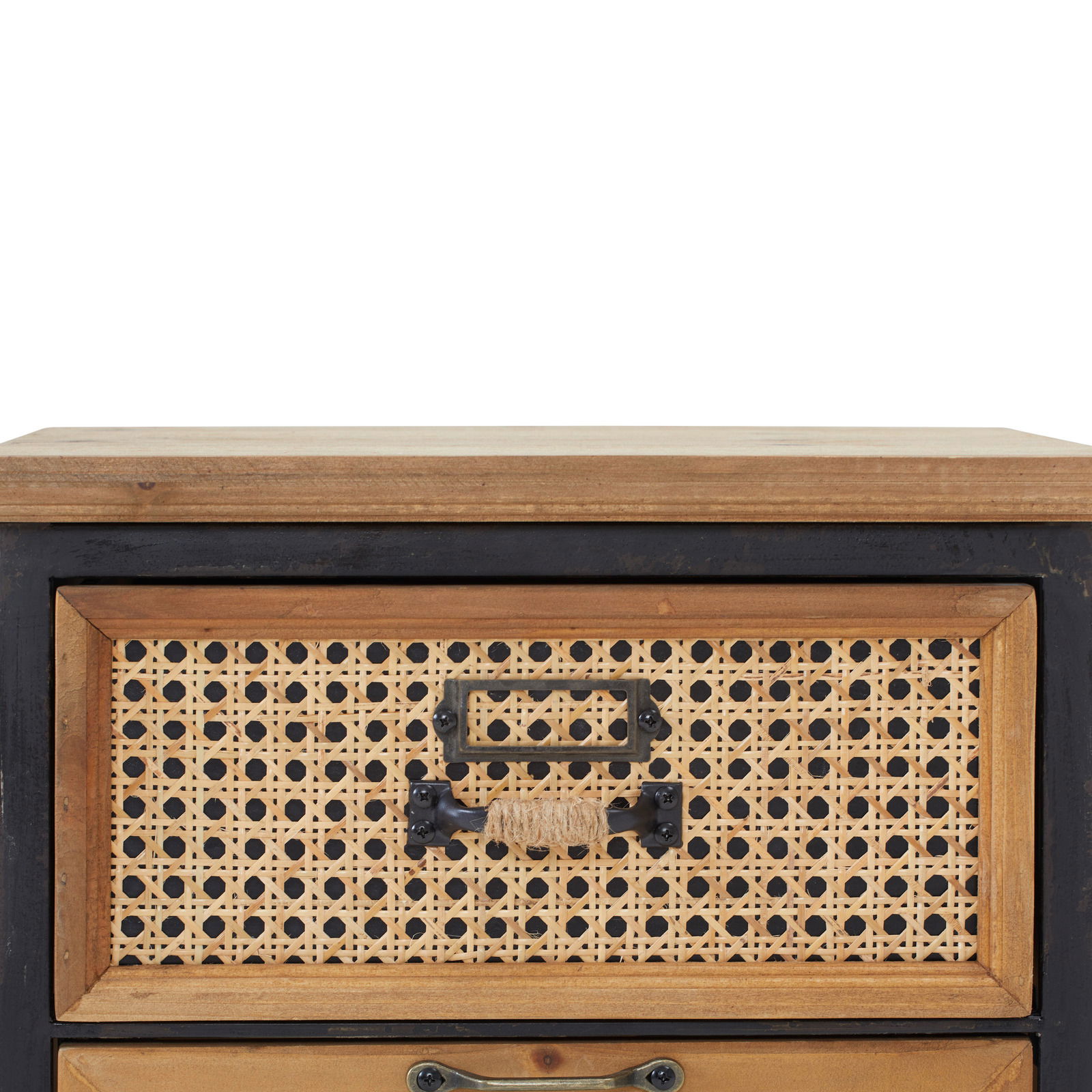 Nachtkommode aus Holz mit geflochtener Rattan-Schubladenfront, schwarze Metallgriffe, Frontalansicht