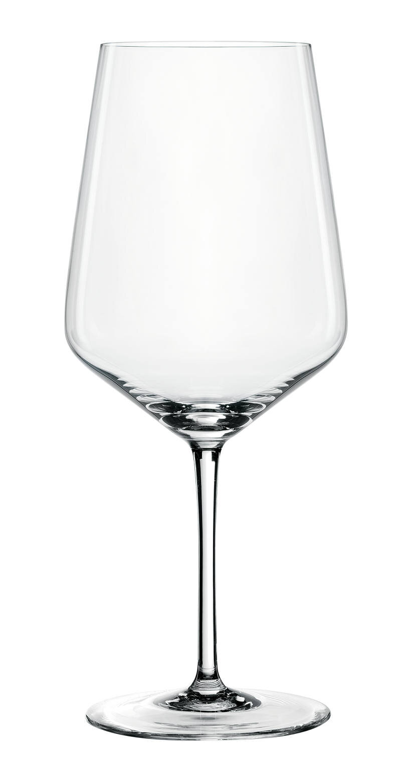 Elegantes Rotweinglas aus klarem Glas, frontal abgebildet.