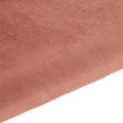 Nahaufnahme eines rosafarbenen Stoffes, möglicherweise für einen Armlehnstuhl.