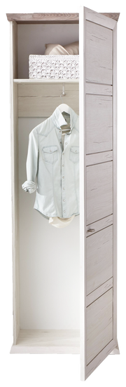 Garderobenschrank aus der Serie Camron/Benton mit geöffneter Tür, zeigt Innenraum mit aufgehängtem Hemd und Ablagefach, Perspektive von vorne.