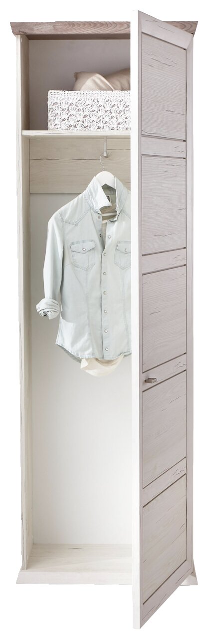 Garderobenschrank aus der Serie Camron/Benton mit geöffneter Tür, zeigt Innenraum mit aufgehängtem Hemd und Ablagefach, Perspektive von vorne.