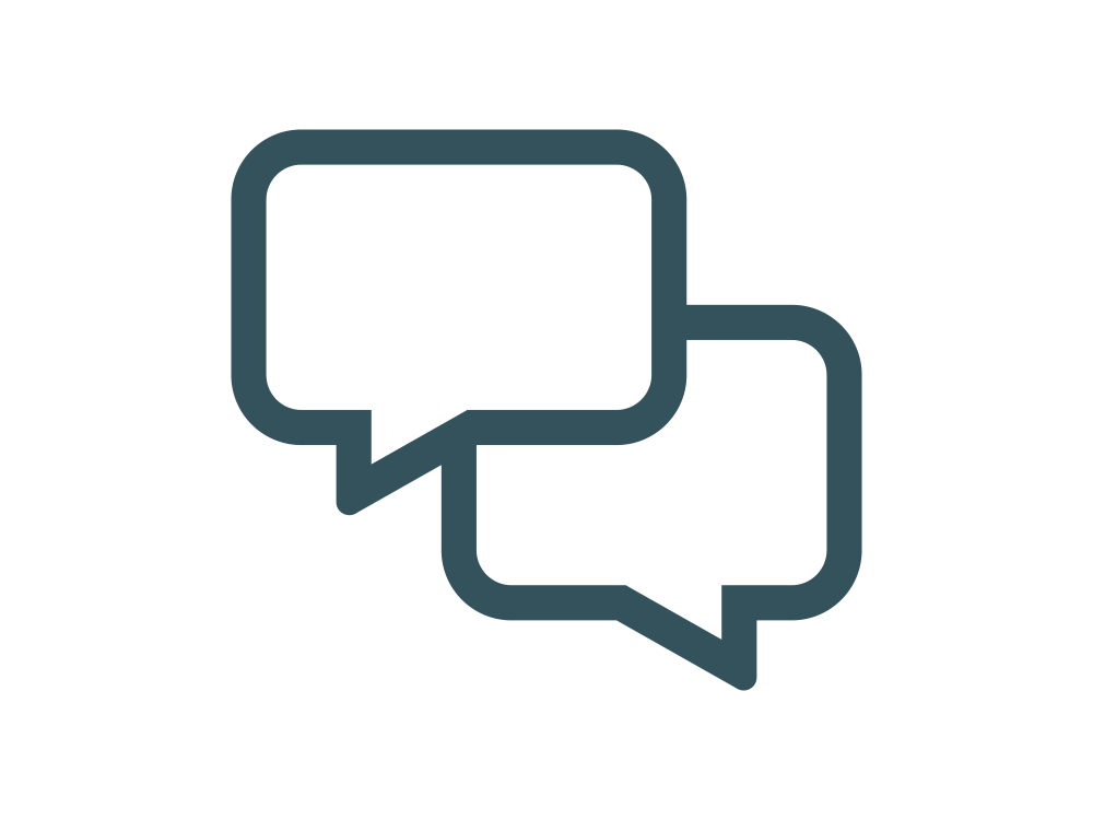 Pictogram met twee elkaar overlappende tekstballonnen, die communicatie of gesprekken voorstellen.