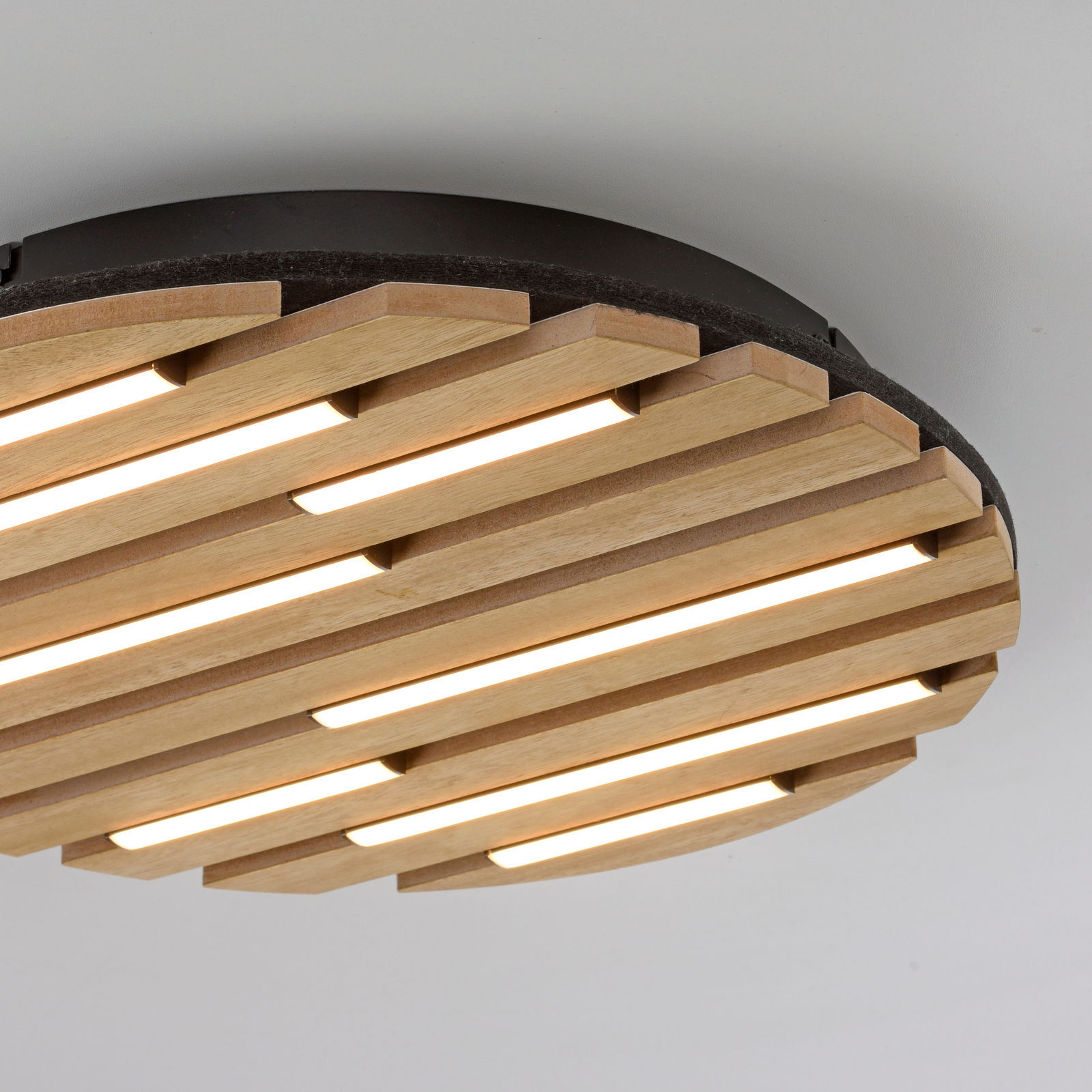 Just Light Deckenleuchte AKUSTIK Moderne Deckenleuchte mit Holzlamellen, seitliche Perspektive