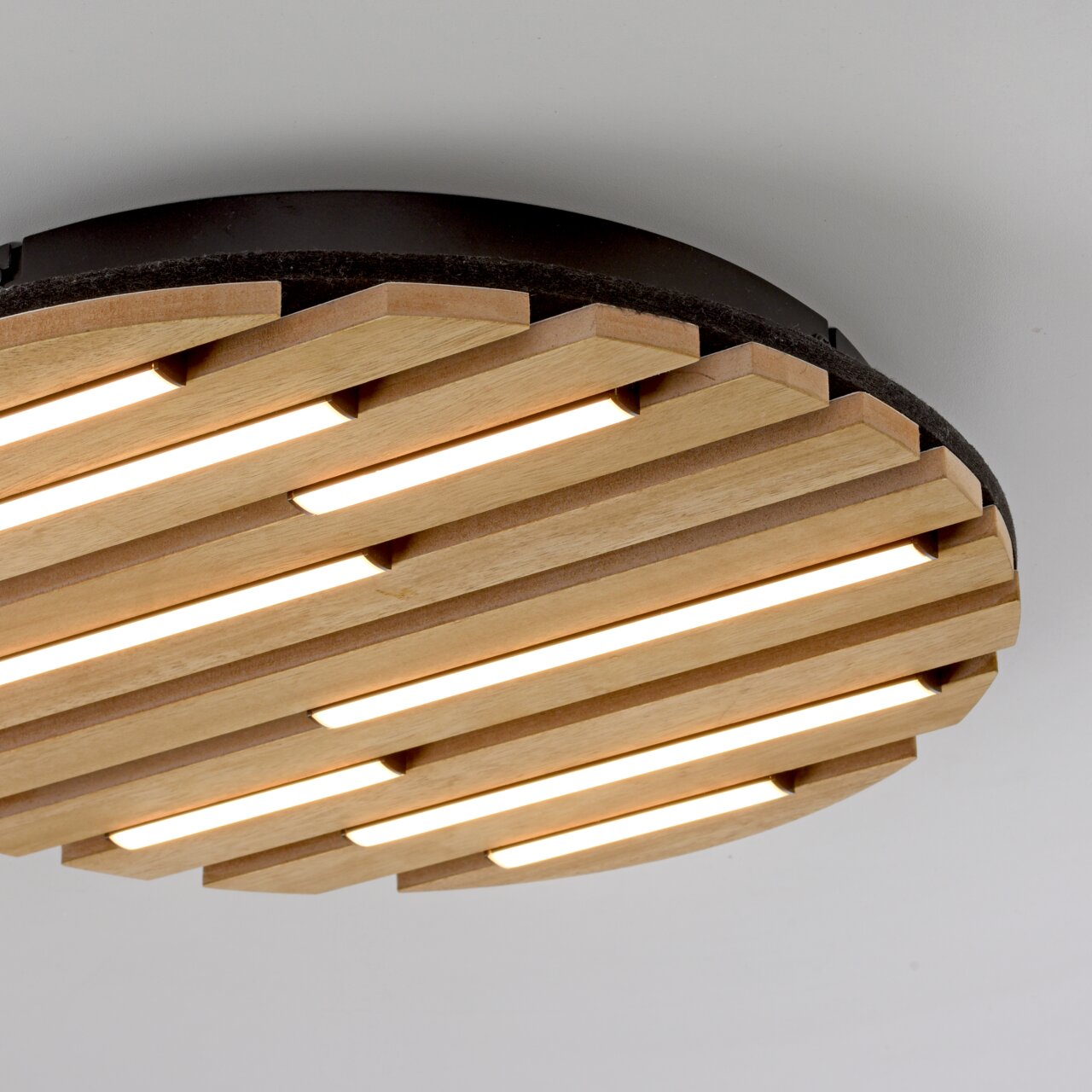 Just Light Deckenleuchte AKUSTIK Moderne Deckenleuchte mit Holzlamellen, seitliche Perspektive