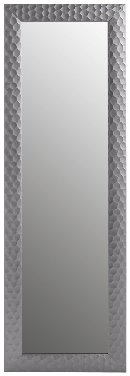 Rechteckiger Spiegel mit facettiertem, silbernem Rahmen, frontal betrachtet.