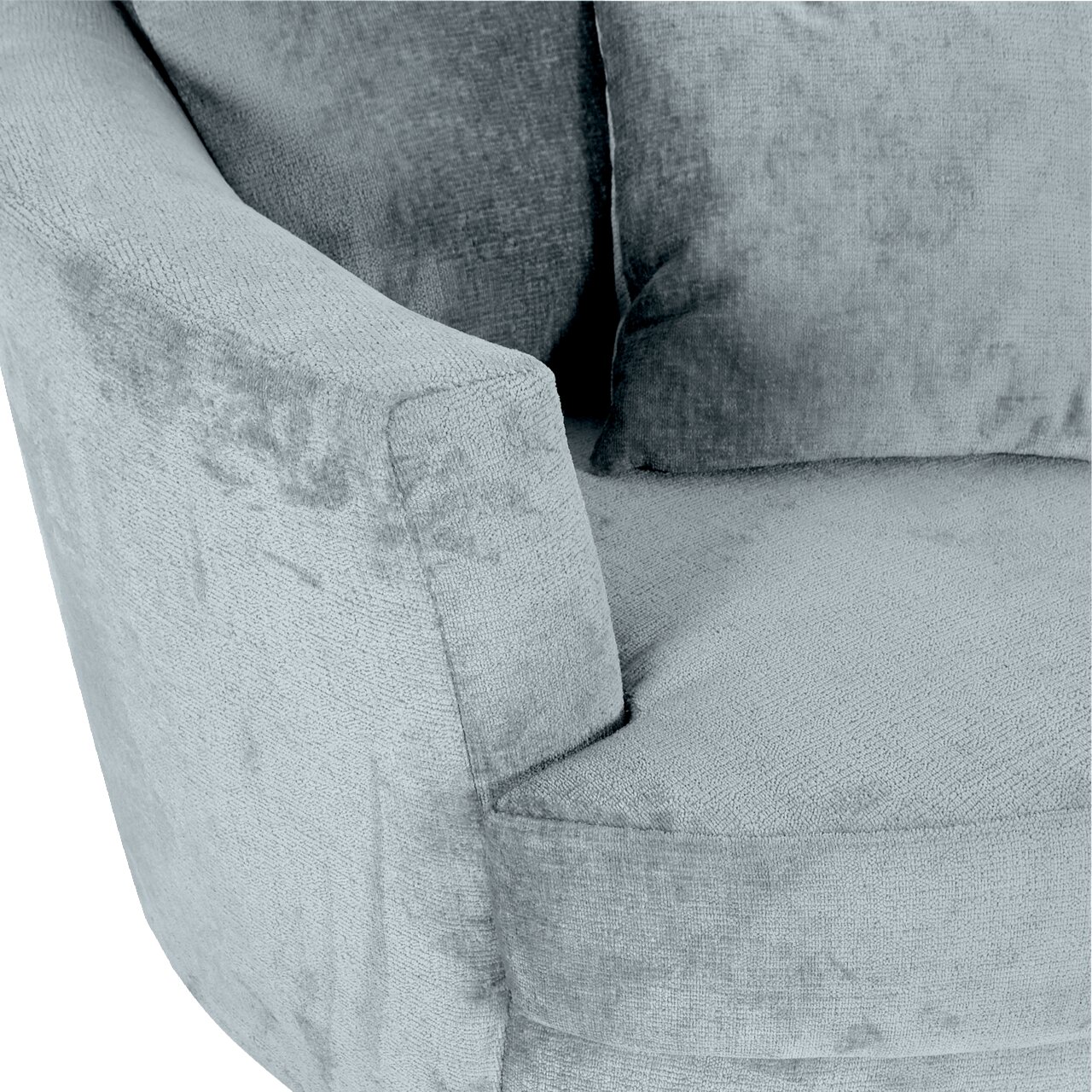 Z2 Fauteuil LENI Close-up van een fauteuil met een zachte, lichtgrijze stoffen bekleding en kussens, gezien vanaf de zijkant.