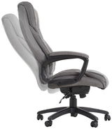 Grauer Chefsessel mit verstellbarer Rückenlehne, seitliche Perspektive