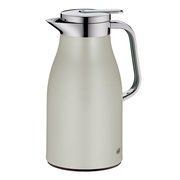 Silberne Thermoskanne mit glänzendem Deckel und Griff, seitliche Perspektive