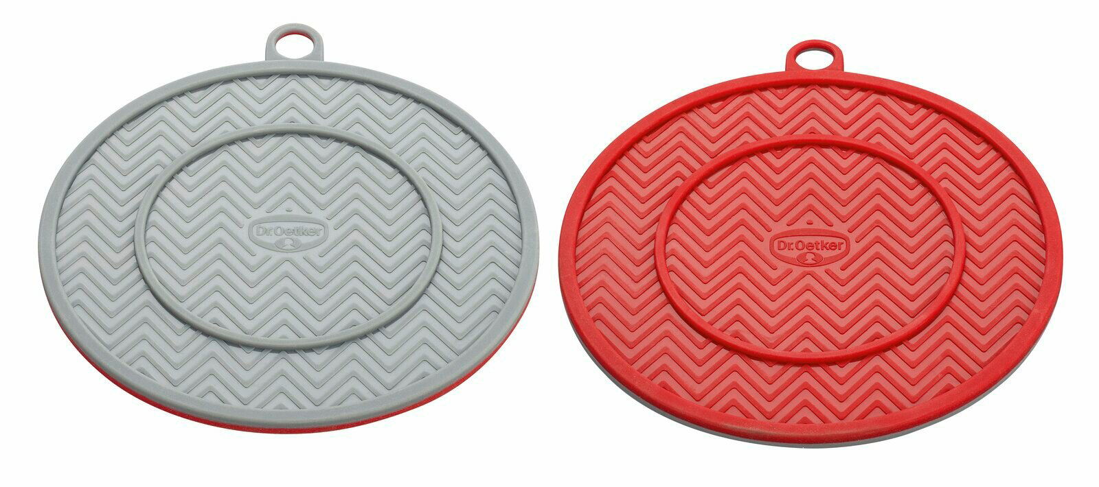 Zwei runde Silikon-Untersetzer in Grau und Rot mit Zickzackmuster, von oben betrachtet.