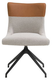 Moderner Stuhl mit brauner Leder-Rückenlehne und grauem Stoffbezug, Vorderansicht