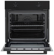 Einbaubackofen mit geöffneter Tür, Frontansicht