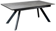 Moderner Esstisch mit grauer Tischplatte und schwarzen, schrägen Beinen, seitliche Perspektive