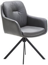 Grauer Armlehnstuhl mit gepolsterter Sitzfläche und Rückenlehne, auf schwarzem Metallgestell, seitliche Perspektive