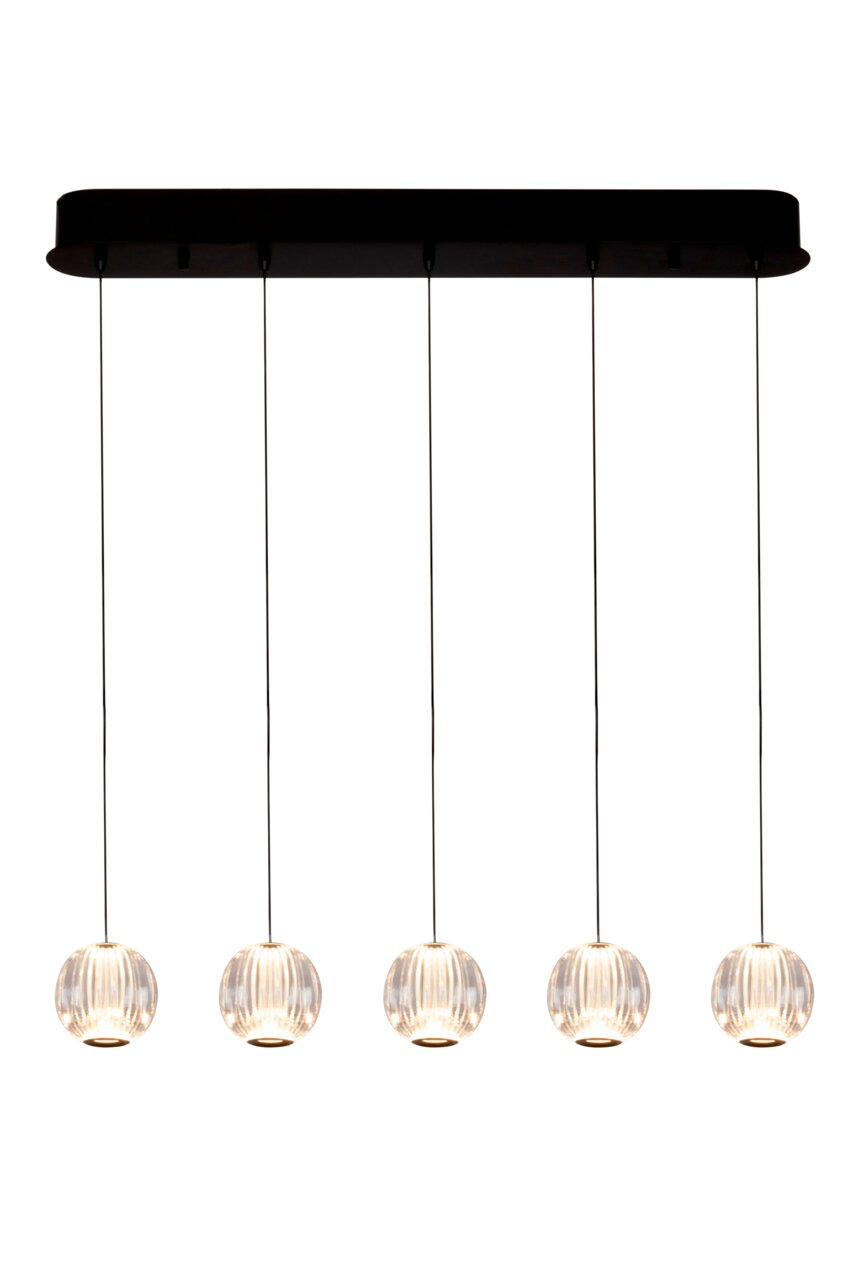 Dieter Knoll LED-Hängeleuchte NEW YORK Moderne LED-Hängeleuchte mit fünf kugelförmigen, geriffelten Glasschirmen, von unten betrachtet.