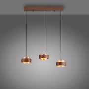 Moderne LED-hanglamp met drie ronde, koperkleurige lampenkappen, gezien vanaf de zijkant.