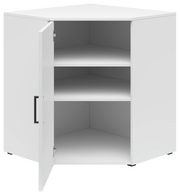 Weiße Eckkommode mit geöffneter Tür, zwei Einlegeböden und schwarzem Griff, Perspektive von vorne