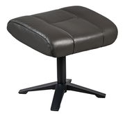 Schwarzer Hocker mit gepolsterter Sitzfläche und stabilem Metallfuß, seitliche Perspektive