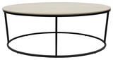 Runder Couchtisch mit heller Holzplatte und schwarzem Metallgestell, seitliche Perspektive