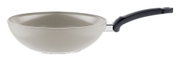 Seitliche Ansicht einer 28cm Wokpfanne mit ergonomischem Griff, ideal für asiatische Gerichte.