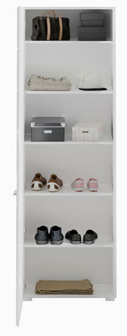 Weiße Garderobenkombination mit mehreren Regalböden, gefüllt mit Taschen, Schuhen und Boxen, aus der Frontalperspektive.