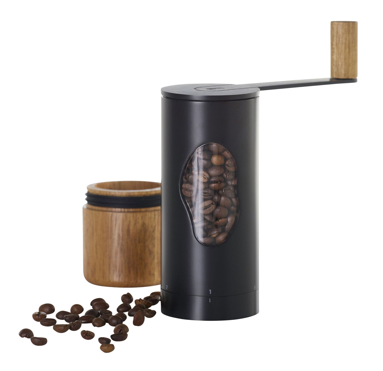 Manuelle Kaffeemühle Mrs. Bean in schwarzem Design mit Holzgriff, gefüllt mit Kaffeebohnen, seitliche Perspektive