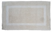 Beige Badteppich 60x60cm aus der Vogelperspektive