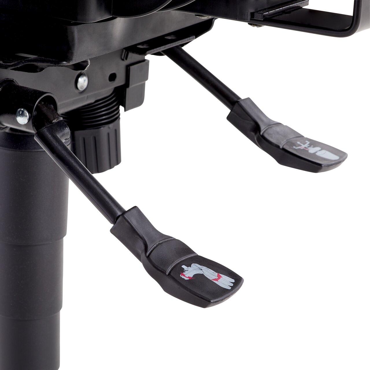 Nahaufnahme der Mechanik eines Drehstuhls mit zwei Hebeln zur Einstellung, seitliche Perspektive.