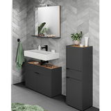 Modernes Bad Set mit Waschbecken, Spiegel und Schrank in dunklem Design, seitliche Perspektive