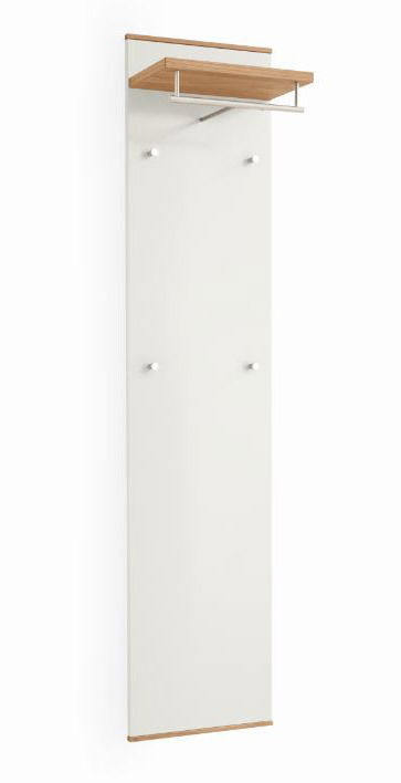 Garderobenpaneel der Serie LOVENO von VOSS in seitlicher Perspektive, mit weißer Front, vier Haken und einer oberen Ablage aus Holz.