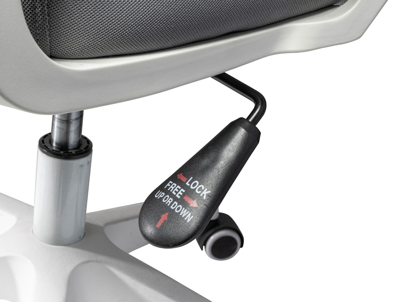 Nahaufnahme eines Drehstuhls mit Fokus auf die Höhenverstellung und Arretierung, seitliche Perspektive.