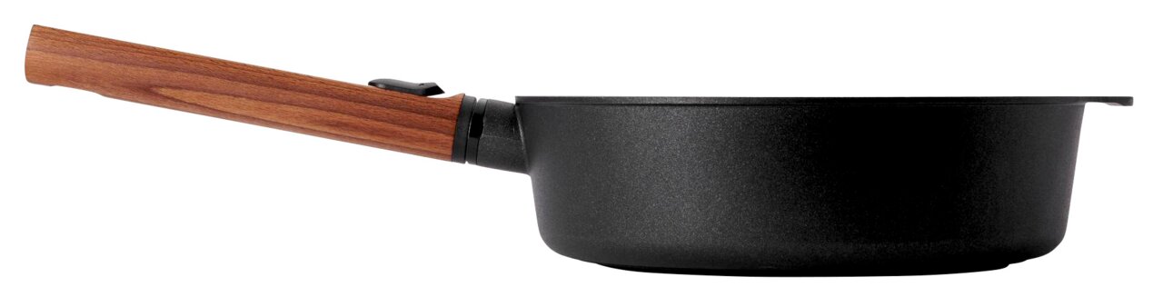 Gietijzeren pan met hoge rand, 24 cm, met houten handvat, zijaanzicht
