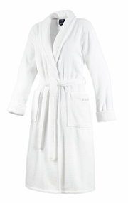 Weißer Bademantel mit Schalkragen, Gürtel und aufgesetzten Taschen, Vorderansicht