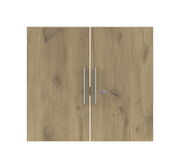 Holztüren-Set mit zwei vertikalen Griffen, frontale Ansicht