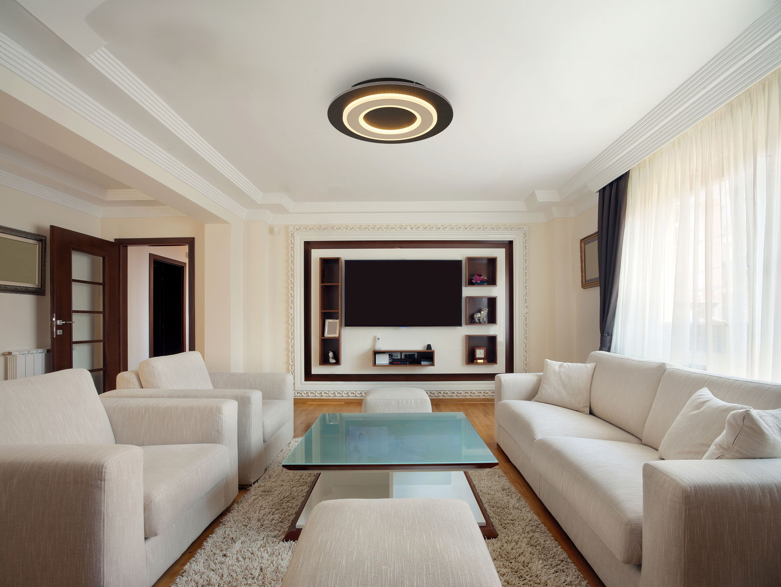 Globo Lighting Deckenleuchte JAYDEN Moderne Deckenleuchte in einem stilvollen Wohnzimmer, von unten betrachtet.