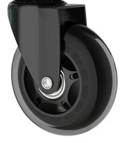 Nahaufnahme einer schwarzen Hartbodenrolle mit Metalllager, seitliche Perspektive