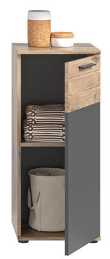 Moderner Badstandschrank mit geöffneter Tür, zeigt Handtücher und einen Aufbewahrungskorb im Inneren. Perspektive von vorne.