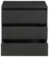 Schwarze Kommode mit drei offenen Schubladen, Frontalansicht