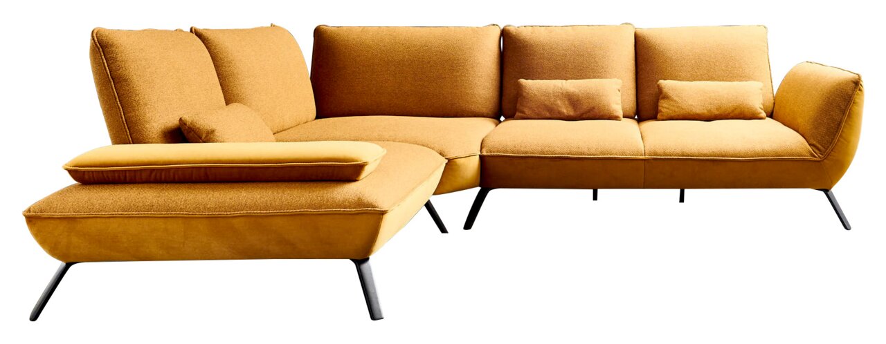 Eckgarnitur in senfgelber Farbe, moderne Perspektive von vorne links