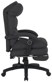 Seitliche Ansicht eines schwarzen Chefsessels mit gepolsterter Rückenlehne und Armlehnen.