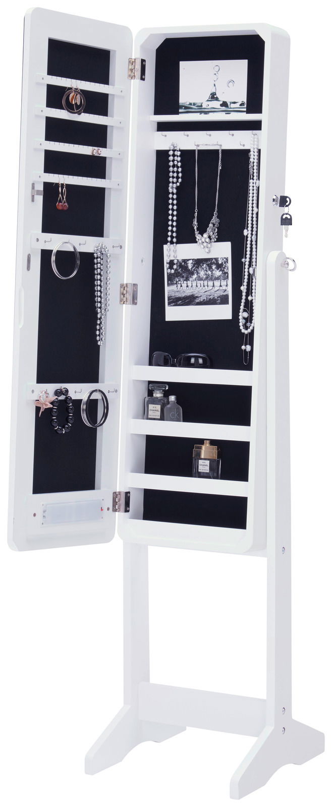 Weißer LED-Schmuckstandspiegel mit geöffneter Tür, zeigt Innenfächer und Haken für Schmuckaufbewahrung, seitliche Perspektive.