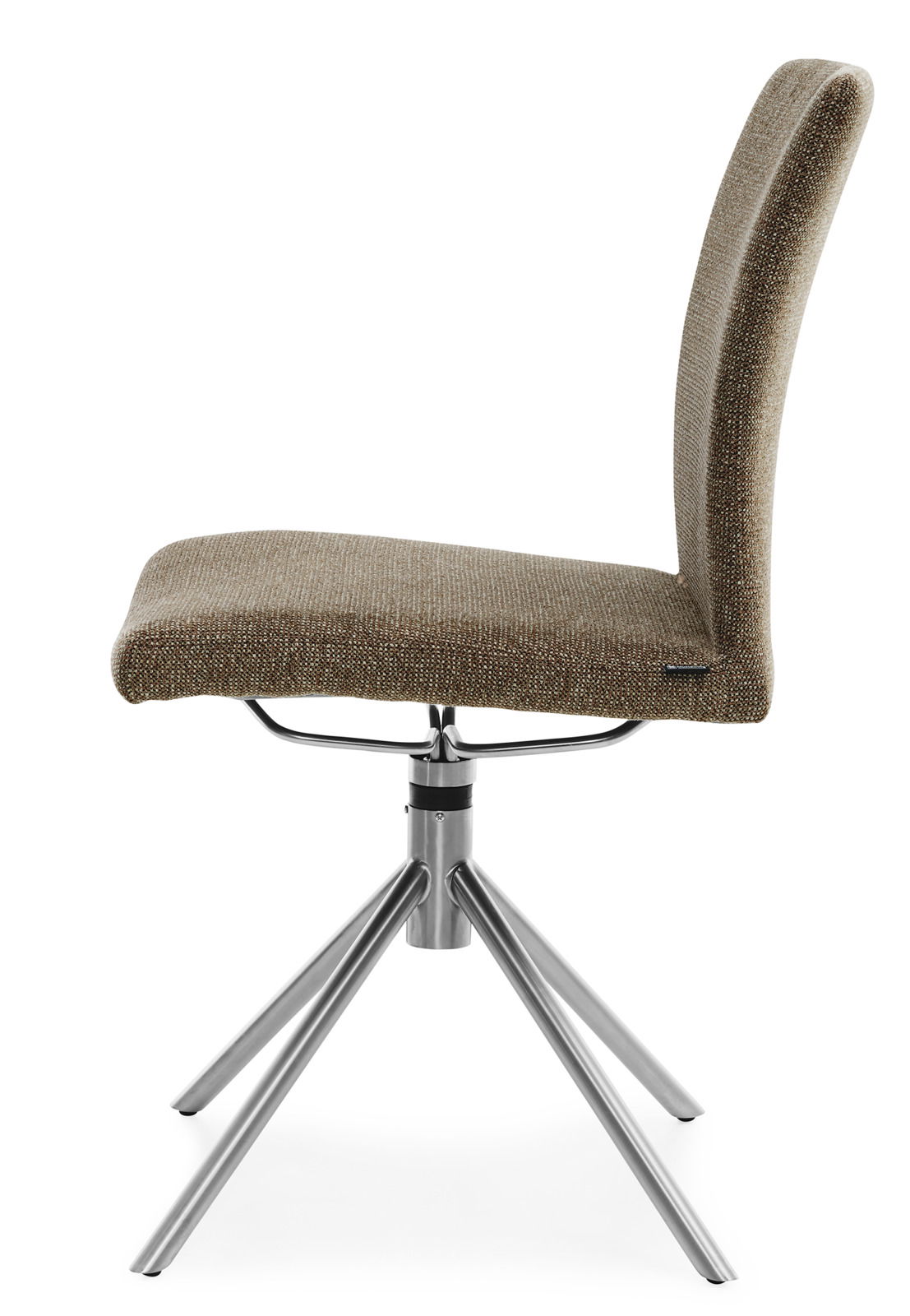 Moderner Stuhl mit braunem Stoffbezug und Metallgestell, Seitenansicht