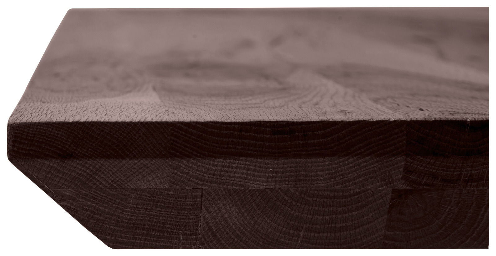 Nahaufnahme einer Tischplatte aus Holz mit sichtbarer Maserung, seitliche Perspektive.