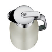 Ansicht von oben auf eine silberne Thermoskanne mit glänzendem Deckel und Griff.