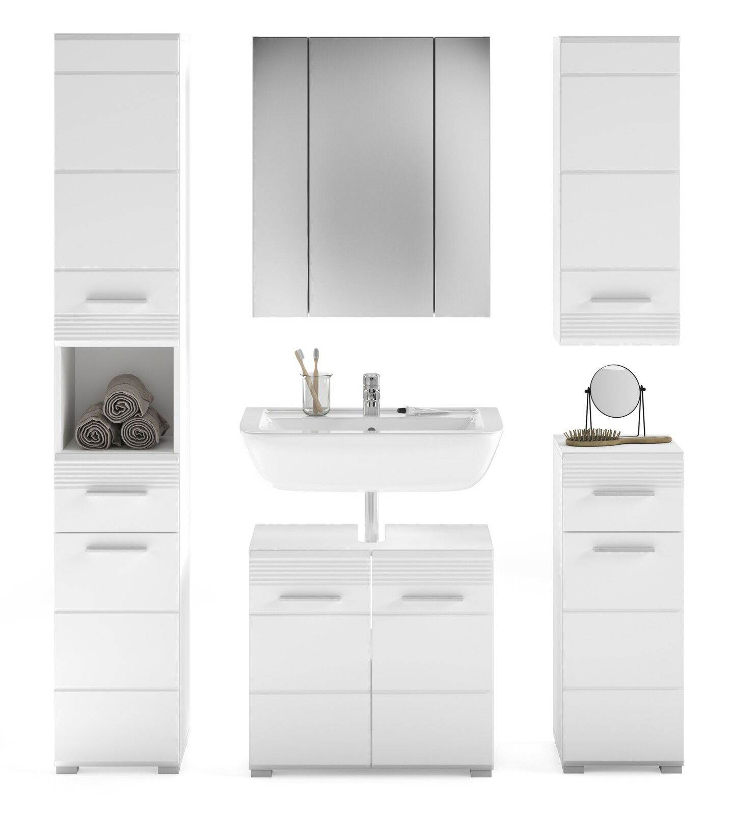 Moderne Badkombination in Weiß mit Spiegel, Waschbecken und Stauraum, frontale Ansicht