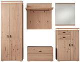 Garderobenkombination 5-tlg. aus Holz in Frontansicht, bestehend aus einem hohen Schrank, einer Wandgarderobe mit Haken, einem Spiegel, einer Kommode und einer Sitzbank.