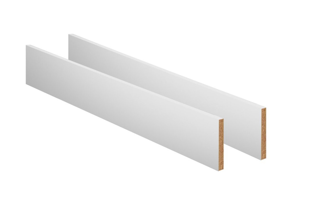 Zwei weiße Holzplatten in seitlicher Perspektive