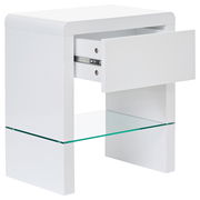 Weiße Nachtkommode mit einer Schublade und Glasablage, seitliche Perspektive